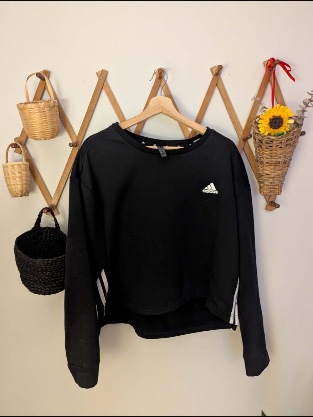Adidas Women's Black Crewneck Sweatshirt